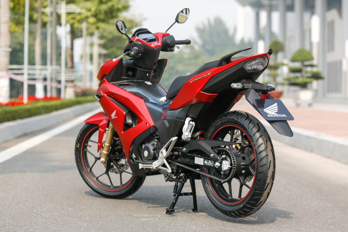 Thiết kế đuôi xe Winner X 2024