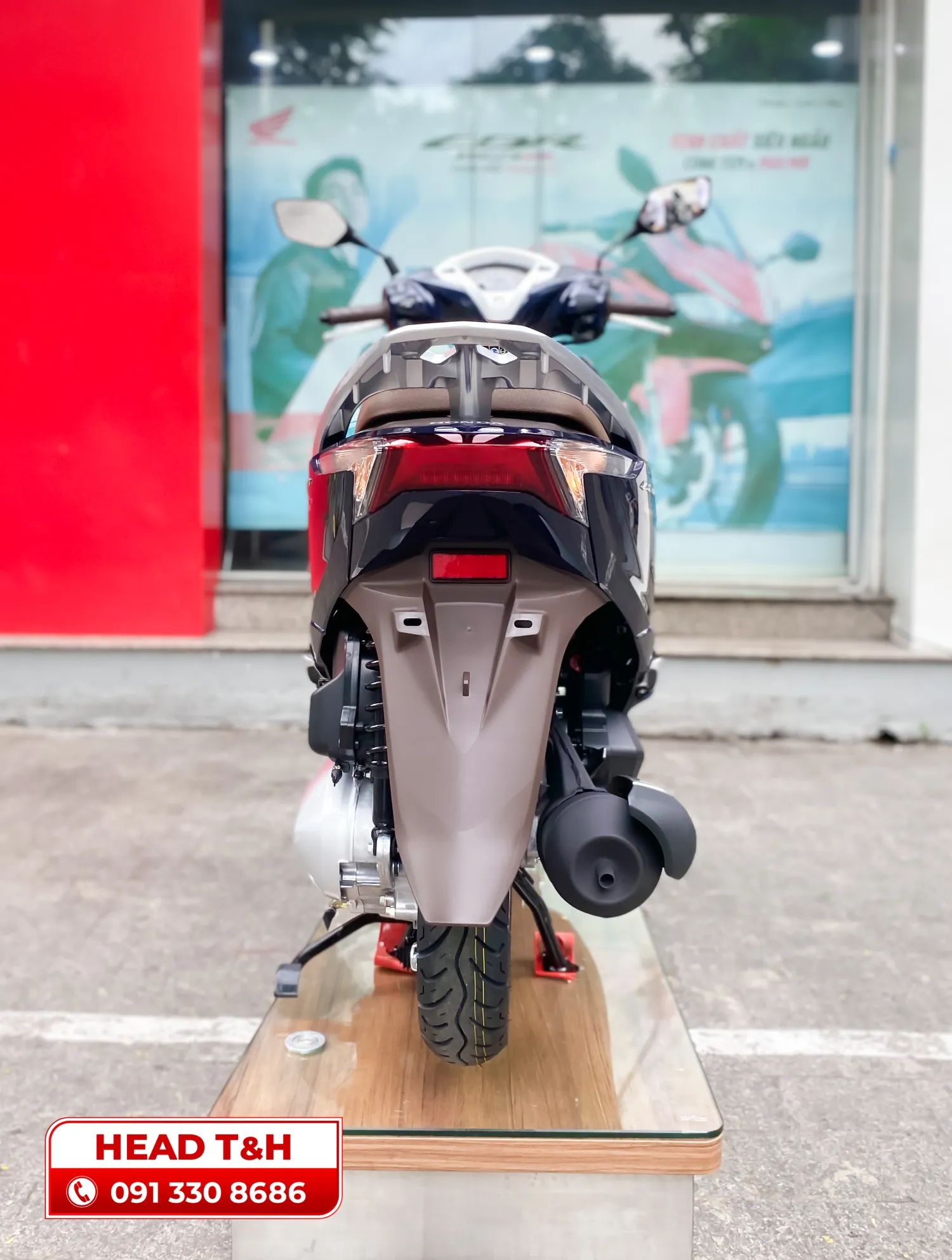 Thiết kế đuôi xe Honda Lead