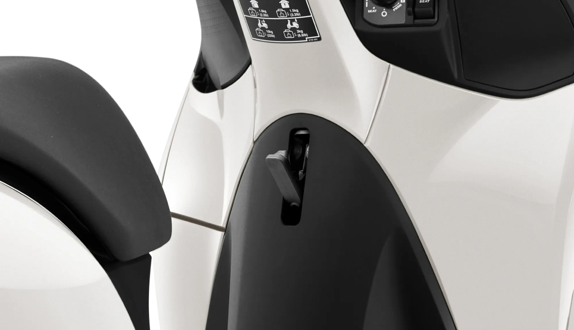 Móc treo đồ có thể xếp gọn - Honda SH Mode 2027