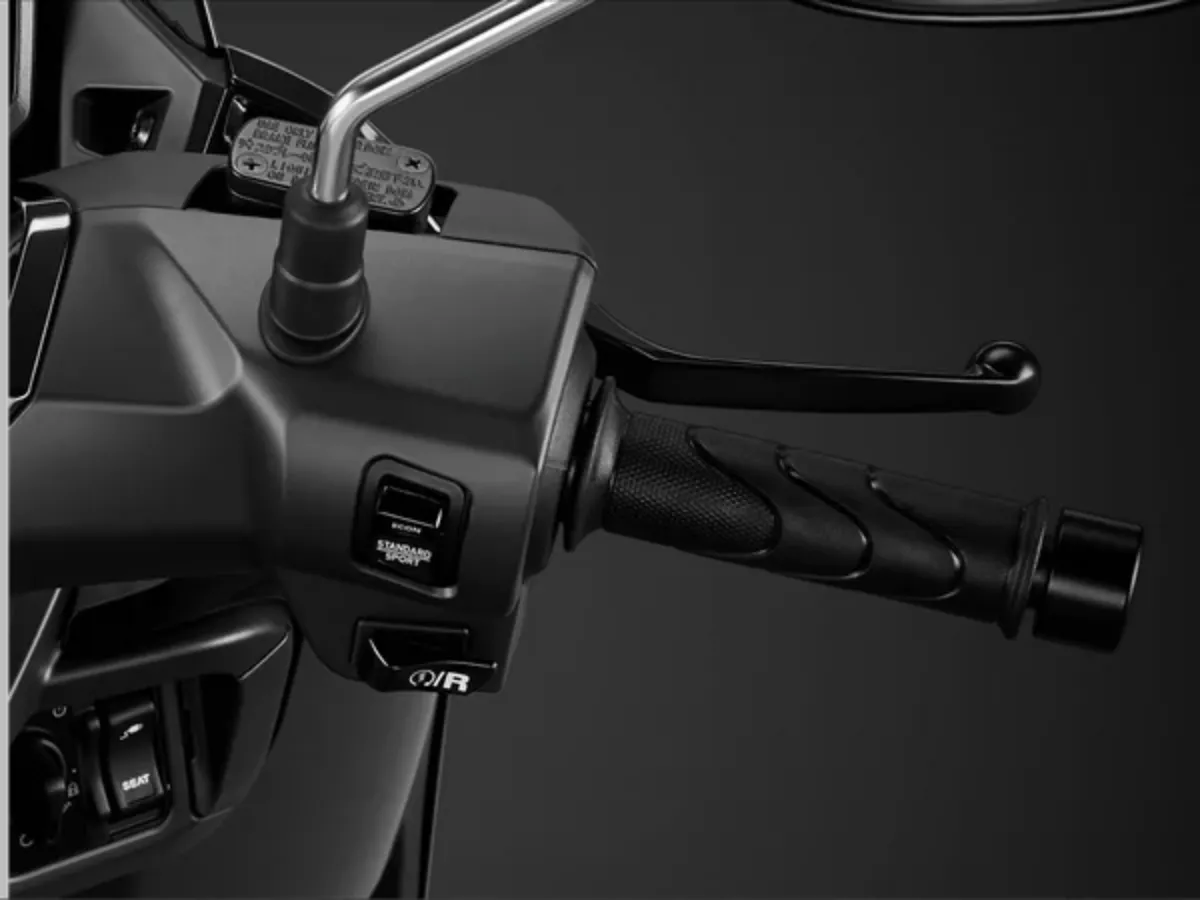 Honda UC3 có 3 chế độ lái
