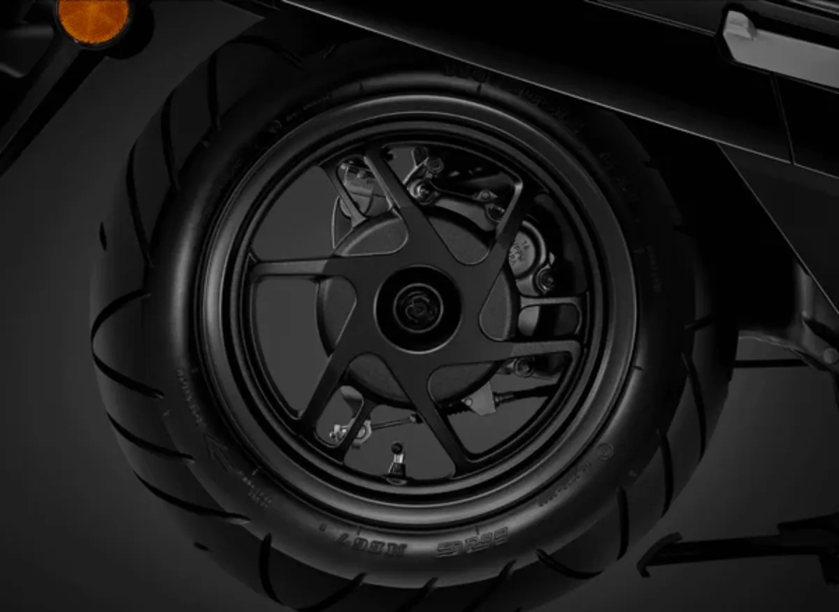 Honda UC3 được trang bị phanh tái sinh